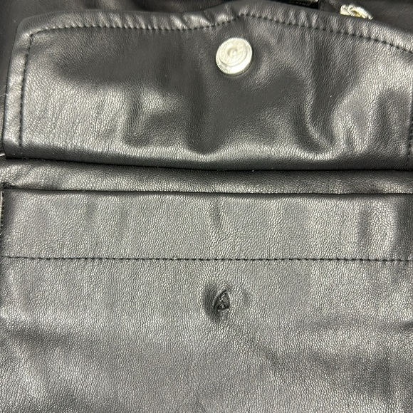 Wild Fable Women’s Black Faux Leather Snap Front Jacket Oversized Design XL - Picture 9 of 11